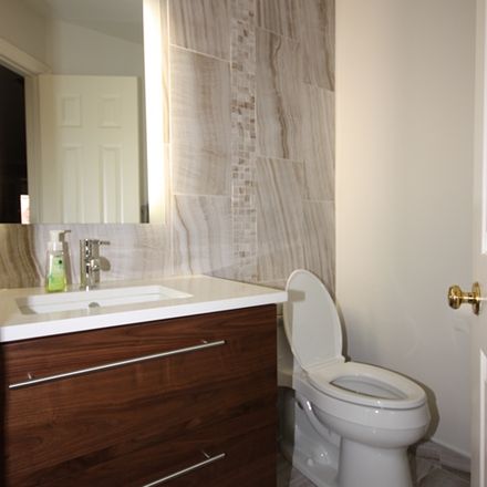 Bathrooms project photo 10