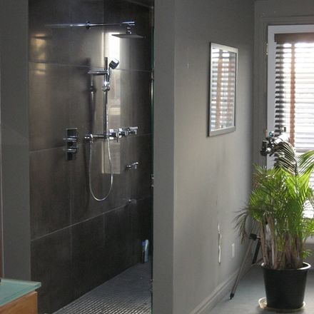 Bathrooms project photo 16